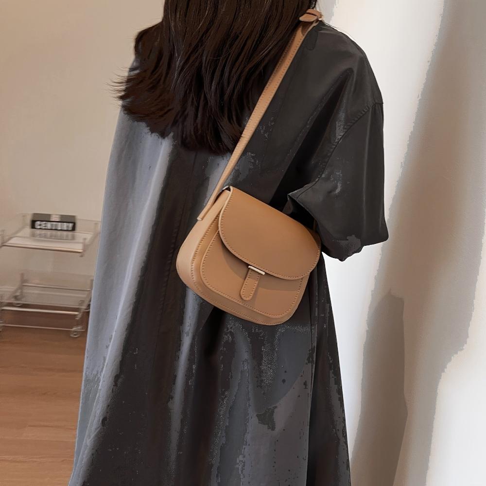 Sac Bandoulière Femme en Cuir Rétro — Amelia | Charme Vintage