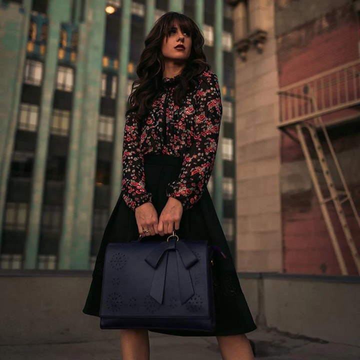 Sac à Épaule Femme en Cuir Chic — Nœud Papillon Élégant